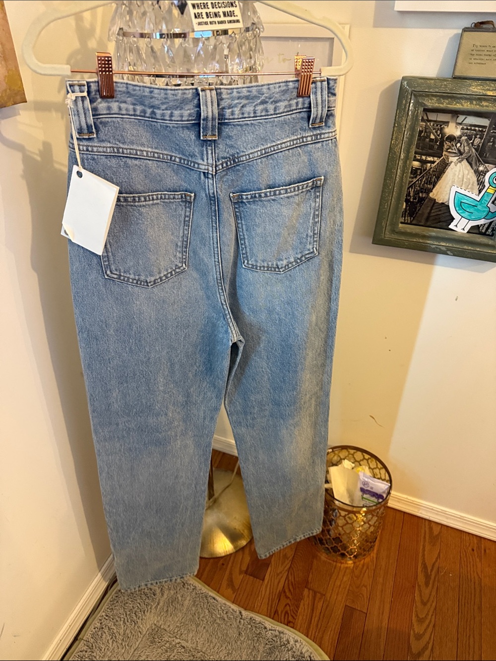 NWT Khaite Bryce Denim. Size 28 - Picture 6 of 8